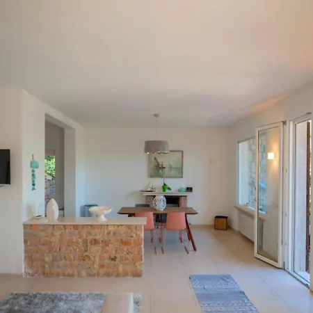 Holiday home Maestralesuite By Interhome Portoferraio