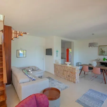 Maestralesuite By Interhome *